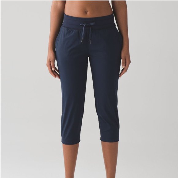 Lululemon Dance Studio Crop II Unlined 20" Inkwell 2